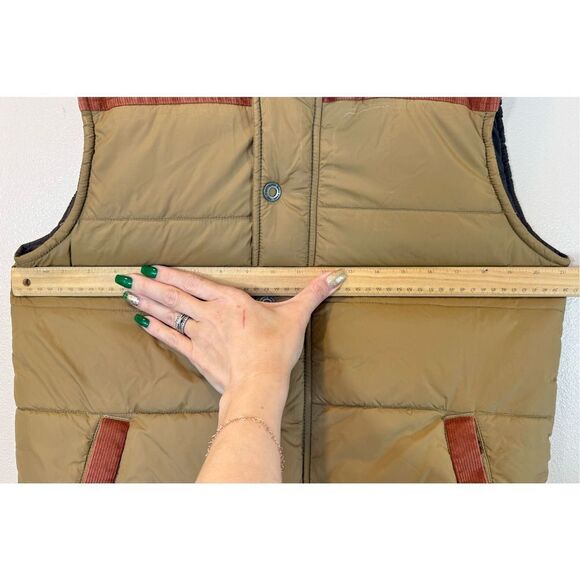 PrAna Waylen Corduroy Puffer Tan & Brown Metal Button Snap Up Vest Men's Medium - Picture 11 of 12